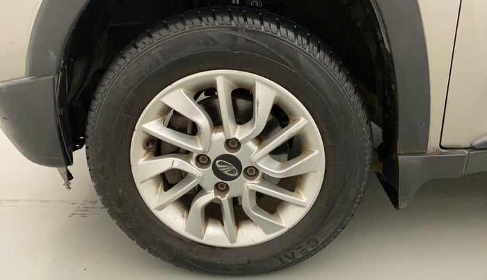 2016 Mahindra Kuv100 K8 D 5 STR, Diesel, Manual, 68,068 km, Left Front Wheel