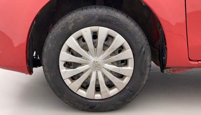 2011 Toyota Etios Liva G, Petrol, Manual, 37,609 km, Left Front Wheel