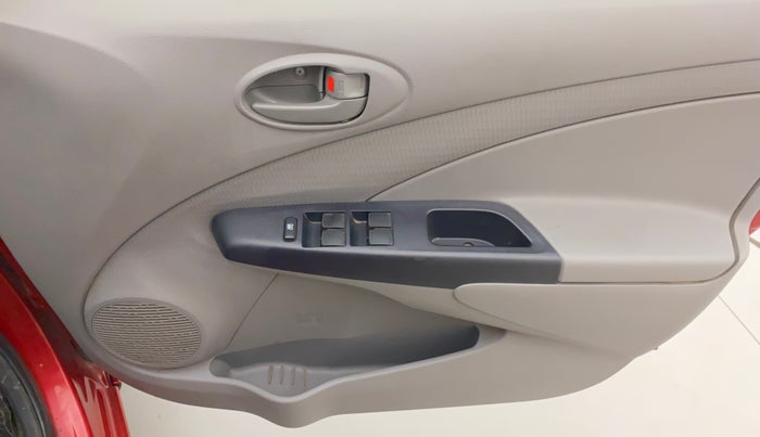 2011 Toyota Etios Liva G, Petrol, Manual, 37,609 km, Driver Side Door Panels Control