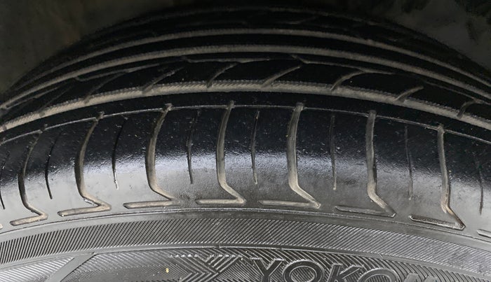 2019 Honda WR-V 1.2 i-VTEC VX MT, Petrol, Manual, Right Front Tyre Tread