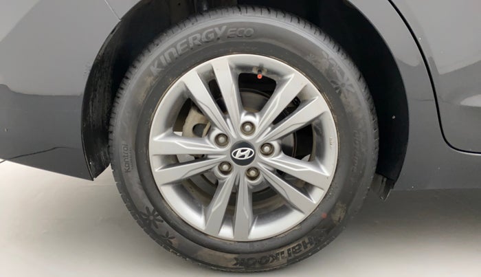 2018 Hyundai New Elantra 2.0 SX MT PETROL, Petrol, Manual, 54,866 km, Right Rear Wheel