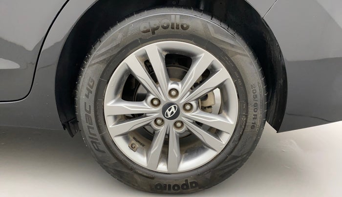 2018 Hyundai New Elantra 2.0 SX MT PETROL, Petrol, Manual, 54,866 km, Left Rear Wheel