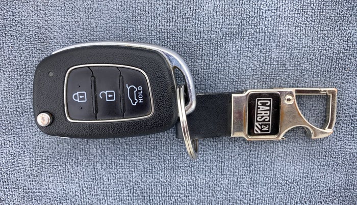 2017 Hyundai Elite i20 SPORTZ 1.2, Petrol, Manual, 54,743 km, Key Close Up