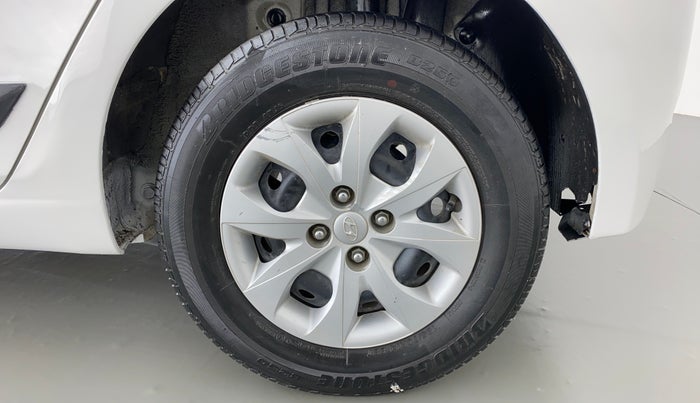 2017 Hyundai Elite i20 SPORTZ 1.2, Petrol, Manual, 54,743 km, Left Rear Wheel