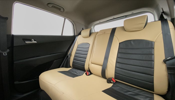 2018 Hyundai Creta 1.6 VTVT SX AUTO, Petrol, Automatic, 70,026 km, Right Side Rear Door Cabin View