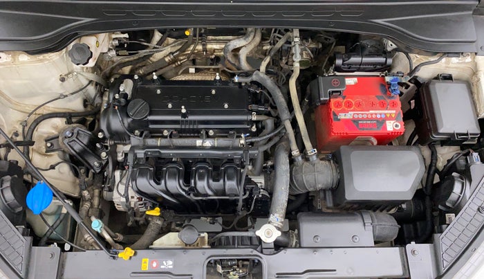 2018 Hyundai Creta 1.6 VTVT SX AUTO, Petrol, Automatic, 70,026 km, Engine Bonet View