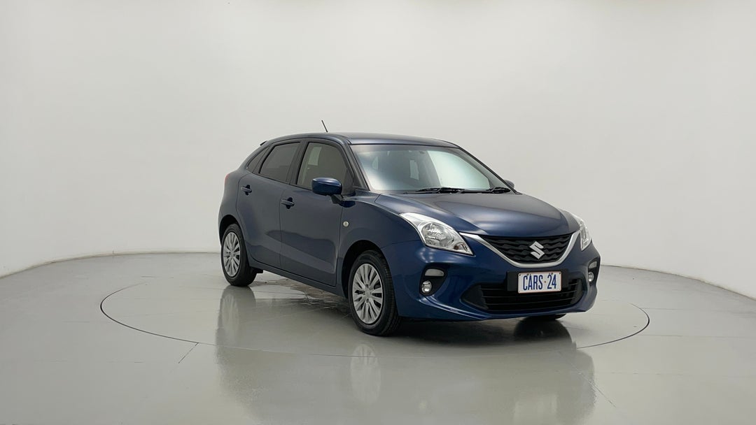 Right Front Diagonal (45- Degree) View