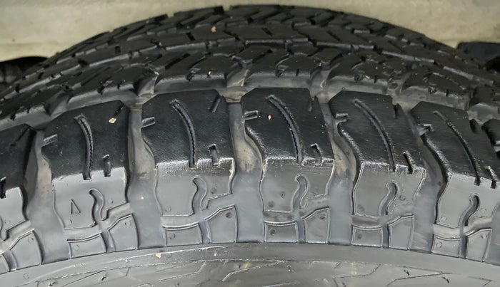 2020 Mahindra Scorpio S11, Diesel, Manual, 17,284 km, Right Rear Tyre Tread