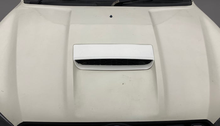 2015 Mahindra Scorpio S10 AT, Diesel, Automatic, 90,893 km, Bonnet (hood) - Paint has minor damage