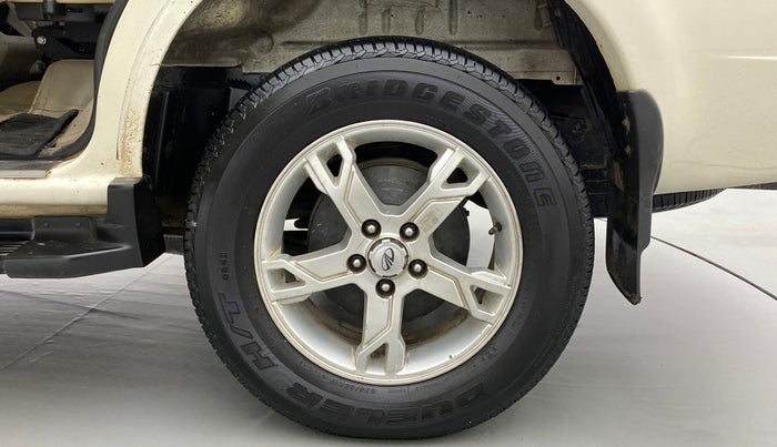2015 Mahindra Scorpio S10 AT, Diesel, Automatic, 90,893 km, Left Rear Wheel
