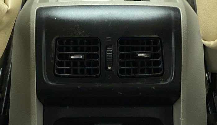 2015 Mahindra Scorpio S10 AT, Diesel, Automatic, 90,893 km, Rear AC Vents