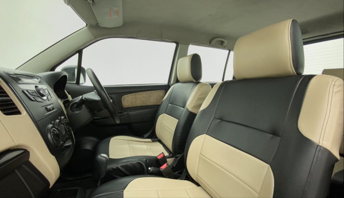 2017 Maruti Wagon R 1.0 VXI (O) AMT, Petrol, Automatic, 37,120 km, Right Side Front Door Cabin