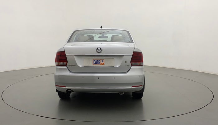 2016 Volkswagen Vento HIGHLINE PETROL AT, Petrol, Automatic, 64,409 km, Back/Rear
