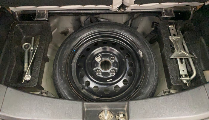 2016 Maruti Wagon R 1.0 VXI AMT, Petrol, Automatic, 65,727 km, Spare Tyre