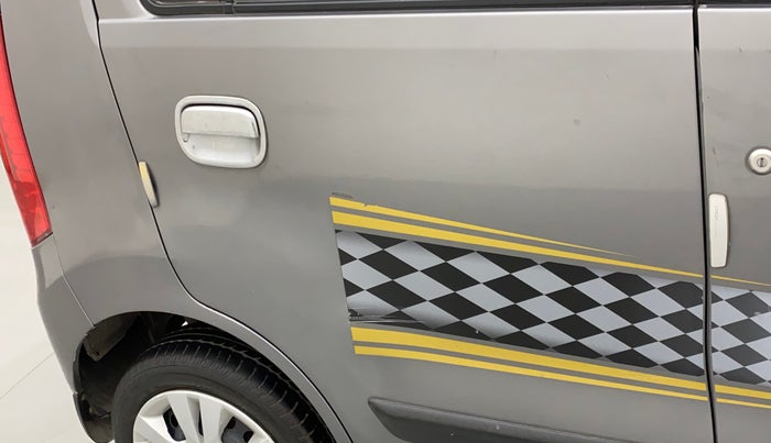 2016 Maruti Wagon R 1.0 VXI AMT, Petrol, Automatic, 65,727 km, Right rear door - Paint has faded