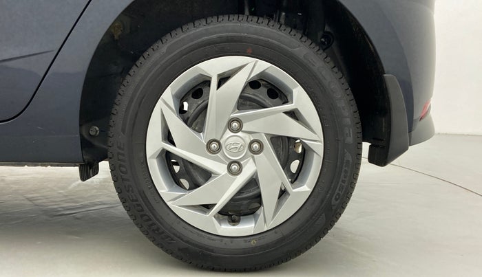 2021 Hyundai NEW I20 MAGNA 1.2 MT, Petrol, Manual, 3,011 km, Left Rear Wheel