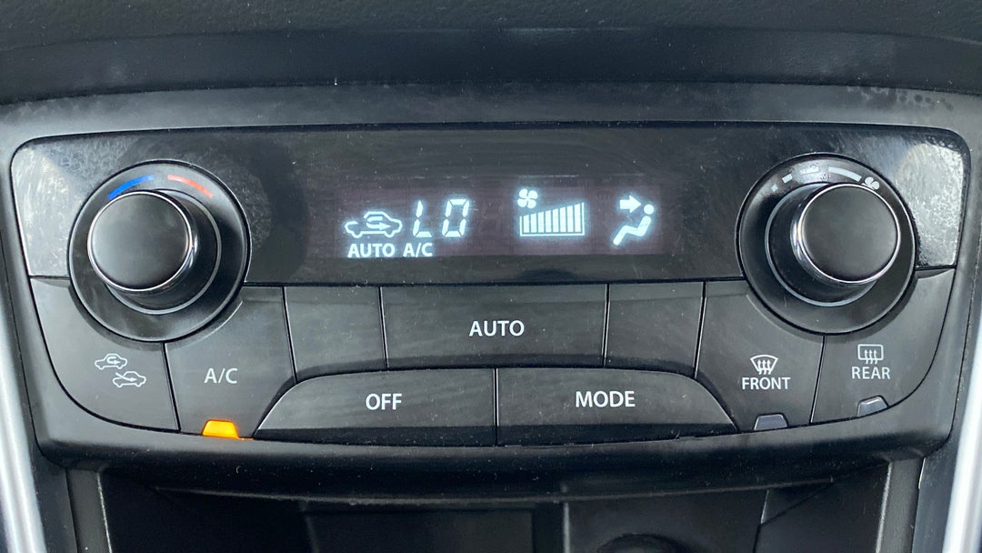 Automatic Climate Control 