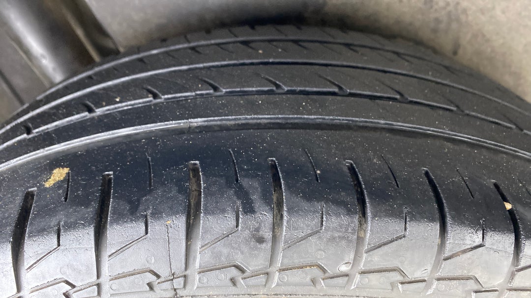 Right Rear Tyre Tread