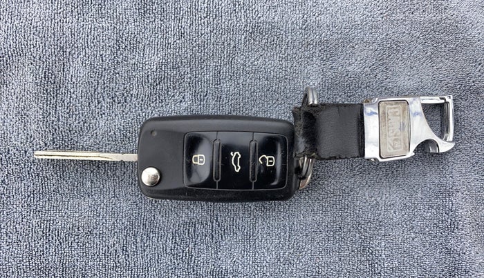 2015 Volkswagen Polo HIGHLINE1.2L PETROL, Petrol, Manual, 34,366 km, Key Close Up