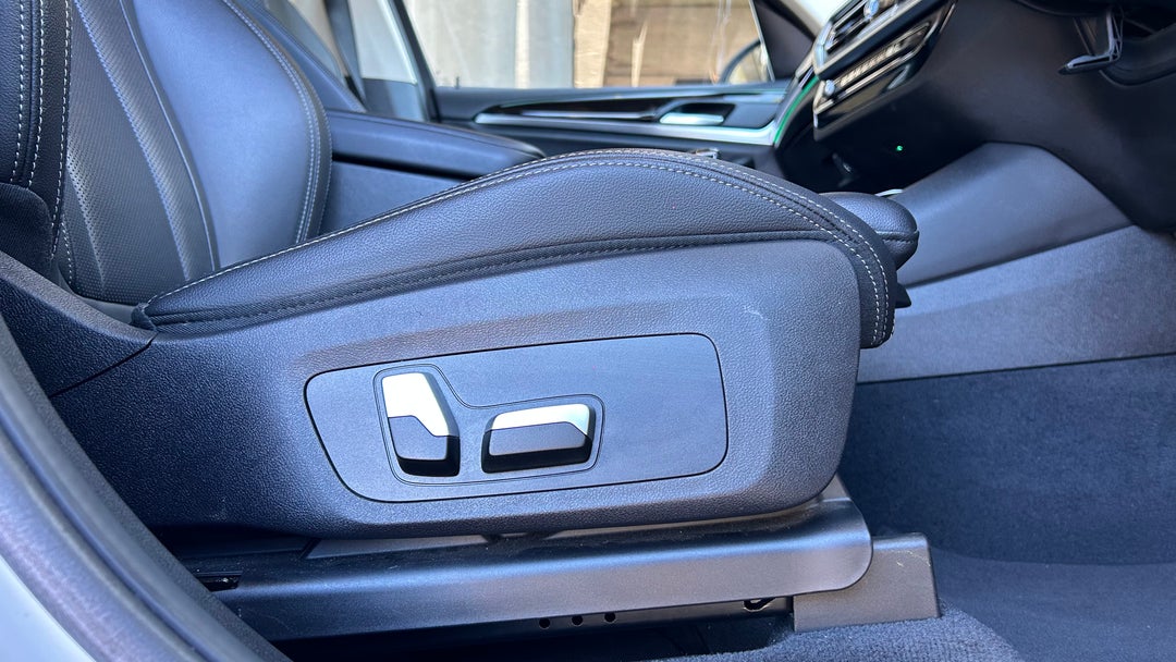 Drivers Side Adjustment Panel