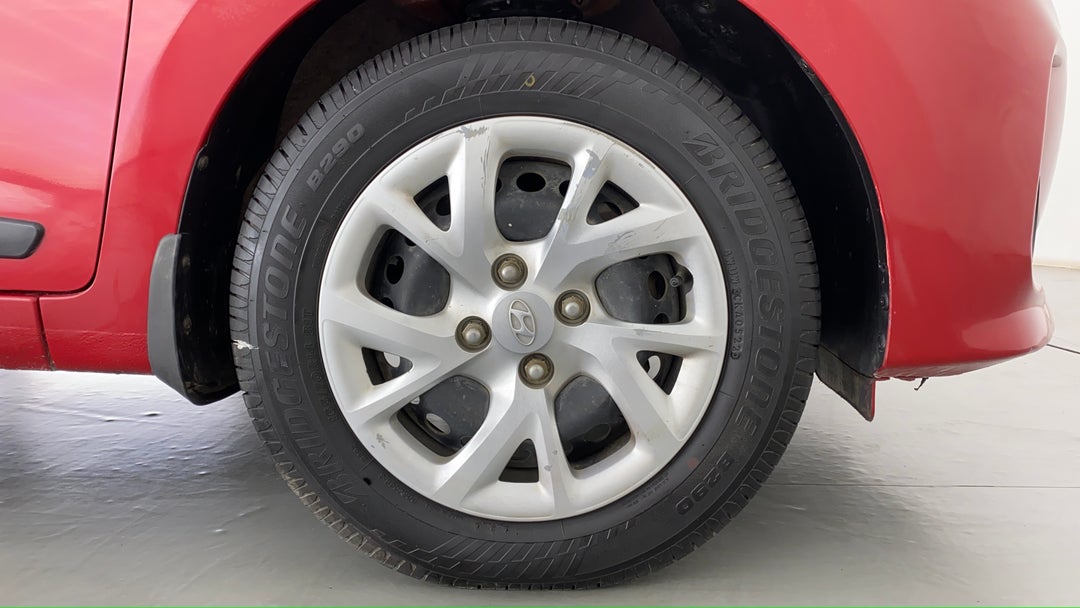 Right Front Wheel