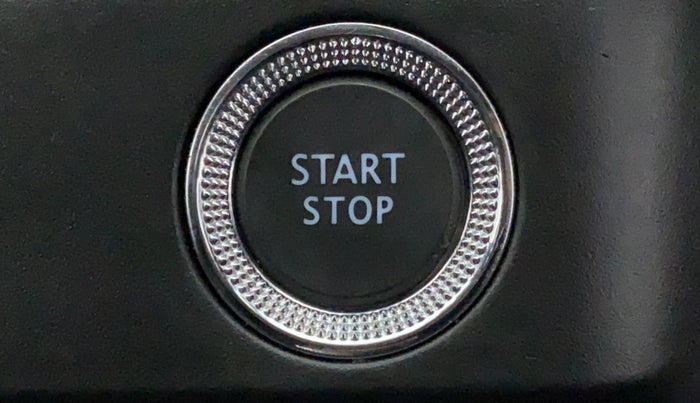2021 Renault Kiger RXT (O) AMT, Petrol, Automatic, 2,444 km, Keyless Start/ Stop Button