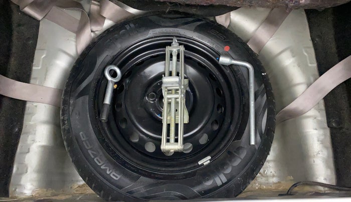 2016 Datsun Redi Go T, Petrol, Manual, 25,395 km, Spare Tyre