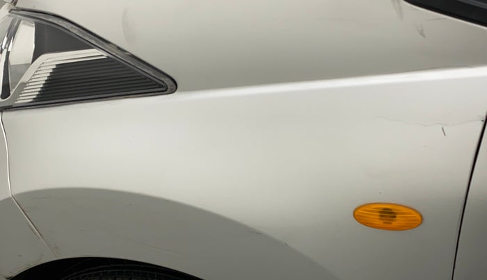 2016 Datsun Redi Go T, Petrol, Manual, 25,395 km, Left fender - Minor scratches