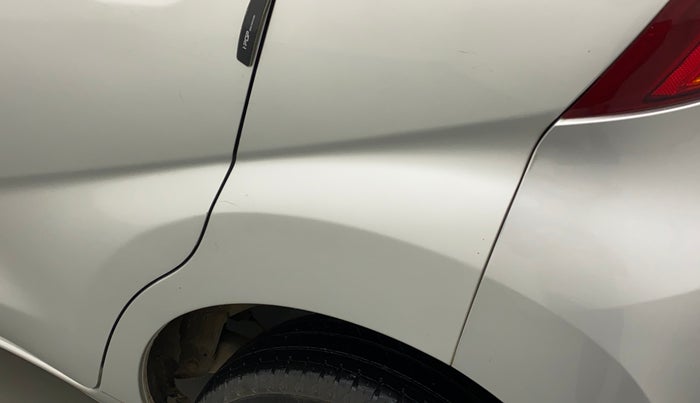 2016 Datsun Redi Go T, Petrol, Manual, 25,395 km, Left quarter panel - Minor scratches