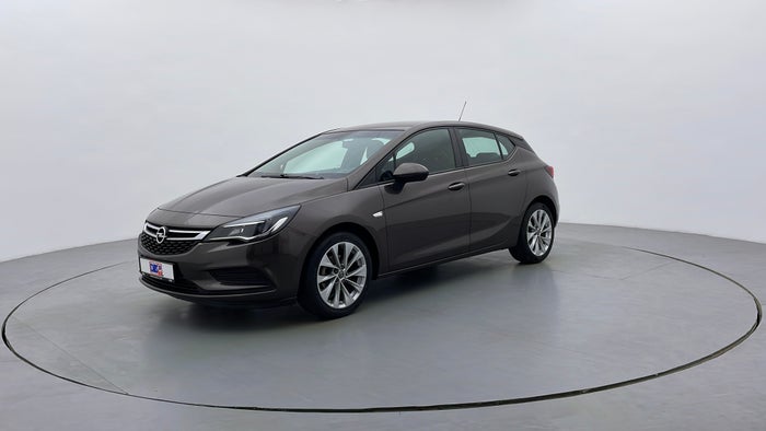 Opel Astra-Left Front Diagonal (45- Degree) View