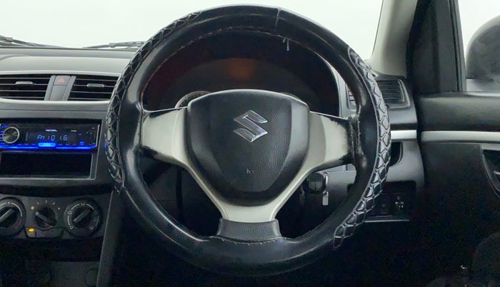 2013 Maruti Swift VDI, Diesel, Manual, 1,04,175 km, Steering Wheel Close-up