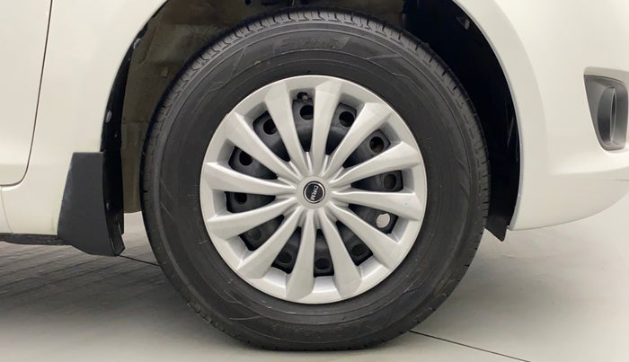 2013 Maruti Swift VDI, Diesel, Manual, 1,04,175 km, Right Front Tyre