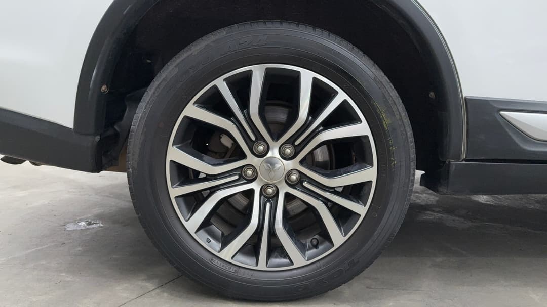 2017 Mitsubishi Outlander Es 7 Seat (2WD), Automatic, 94837 km, Right Rear Wheel