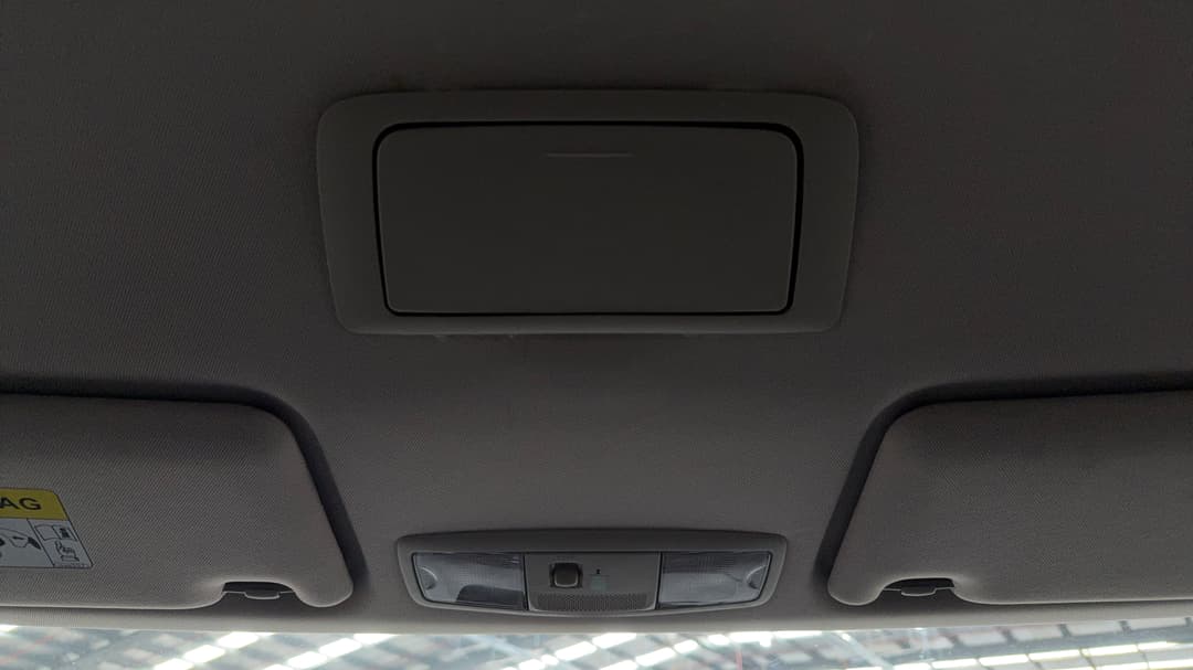 2017 Mitsubishi Outlander Es 7 Seat (2WD), Automatic, 94837 km, On-Roof Controls/Sunglass holder