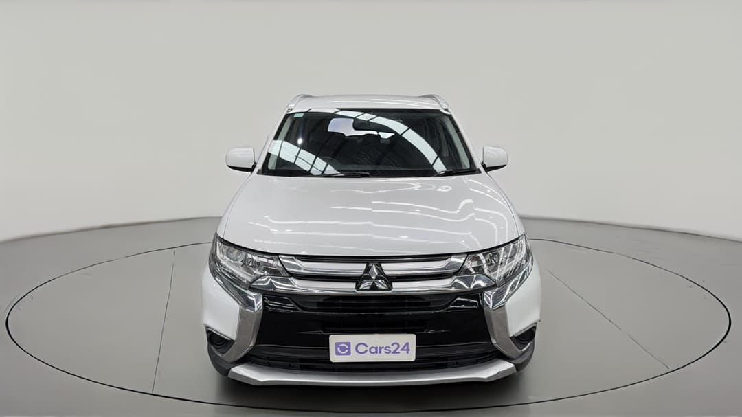 2017 Mitsubishi Outlander Es 7 Seat (2WD), Automatic, 94837 km, Front View