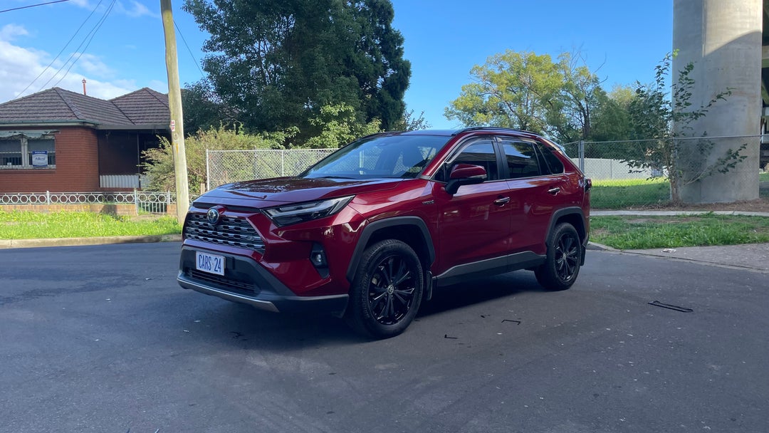 Left Front Diagonal (45- Degree) View