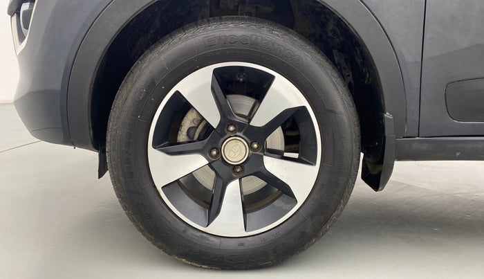 2018 Tata NEXON XZA+ 1.5 Dual Tone, Diesel, Automatic, 58,988 km, Left Front Wheel
