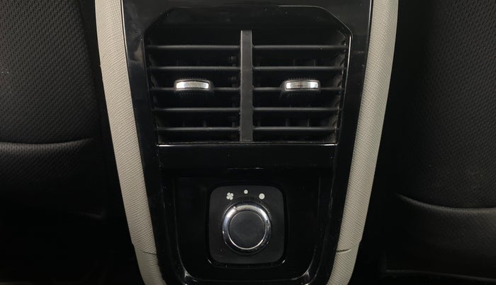 2018 Tata NEXON XZA+ 1.5 Dual Tone, Diesel, Automatic, 58,988 km, Rear AC Vents