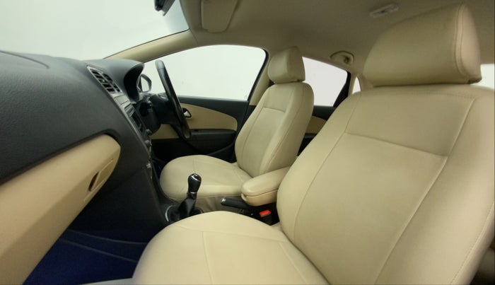 2017 Volkswagen Ameo HIGHLINE1.2L, Petrol, Manual, 64,061 km, Right Side Front Door Cabin