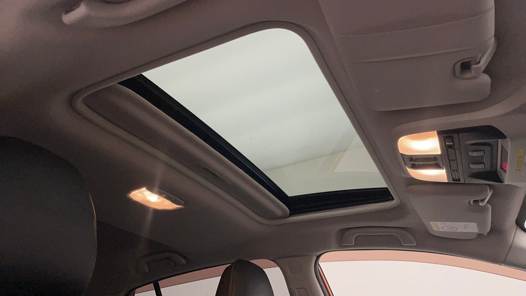 2018 Subaru XV 2.0i-s, Automatic, 95817 km, Interior Sunroof/Moonroof