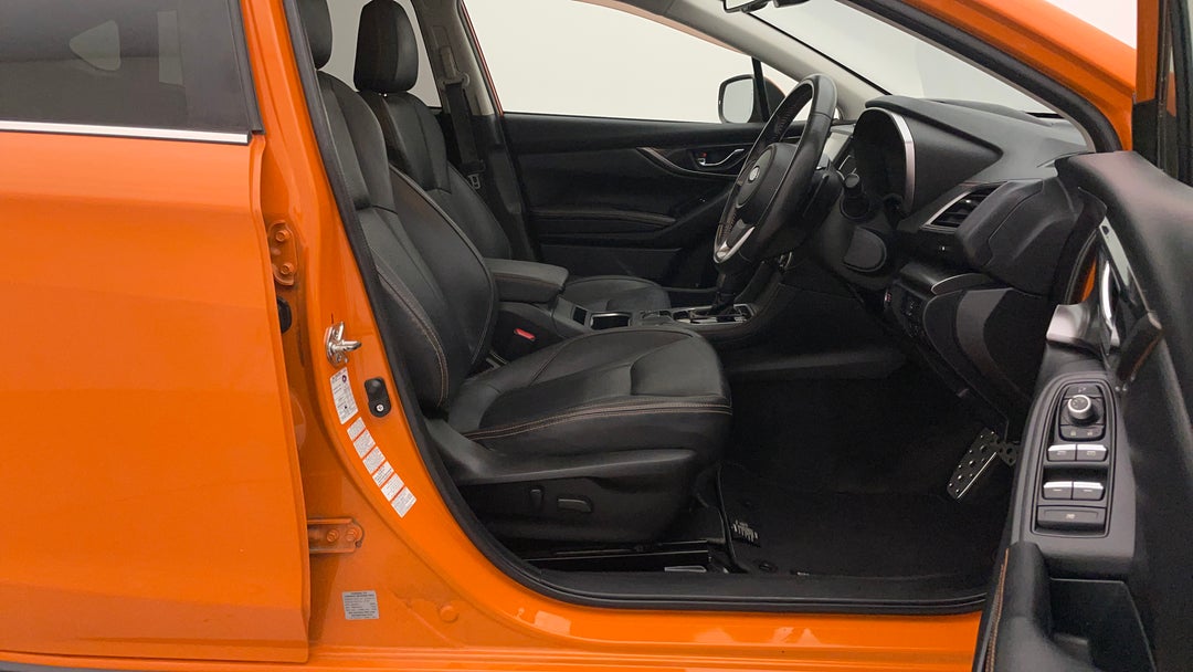 2018 Subaru XV 2.0i-s, Automatic, 95817 km, Right Side Front Door Cabin View
