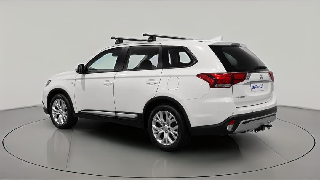 2021 Mitsubishi Outlander Es 7 Seat (2WD), Automatic, 69538 km, Left Back Diagonal (45- Degree) View