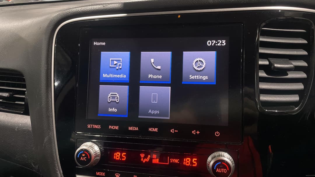 2021 Mitsubishi Outlander Es 7 Seat (2WD), Automatic, 69538 km, Infotainment System