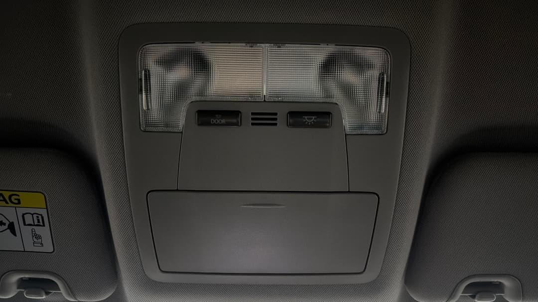 2015 Toyota Kluger Gx (4x2), Automatic, 130938 km, On-Roof Controls/Sunglass holder
