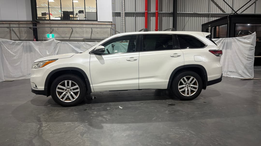 2015 Toyota Kluger Gx (4x2), Automatic, 130938 km, Left Side View