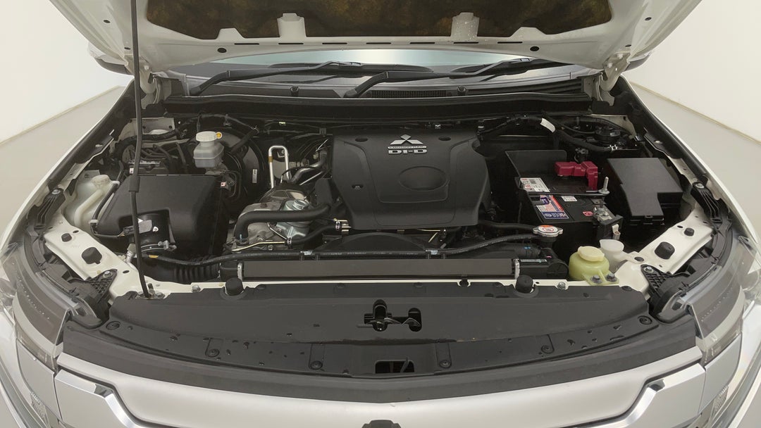 Open Bonnet (Engine)