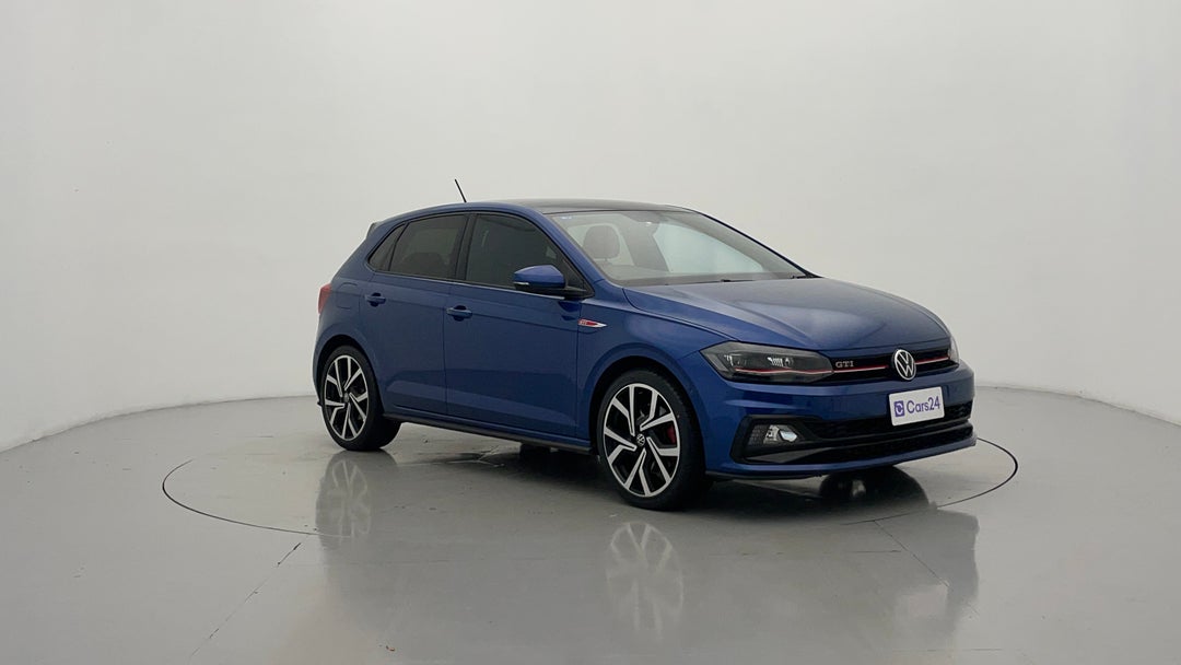 Right Front Diagonal (45- Degree) View