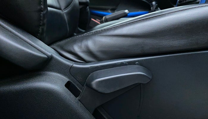 2018 Ford Ecosport TITANIUM 1.5L SIGNATURE EDITION (SUNROOF) PETROL, Petrol, Manual, 67,952 km, Driver Side Adjustment Panel