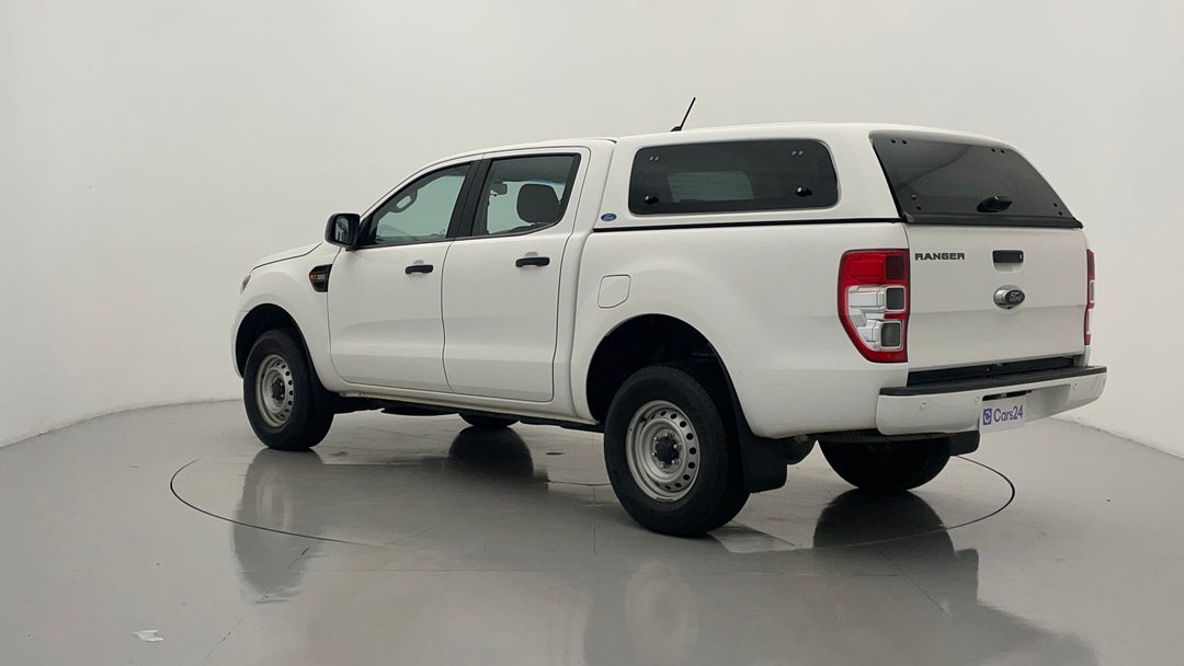 Left Back Diagonal (45- Degree) View