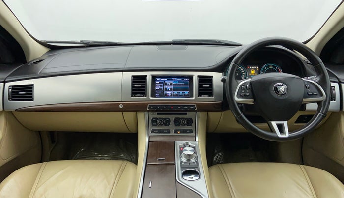 2015 Jaguar XF 2.2 DIESEL, Diesel, Automatic, 48,304 km, Dashboard